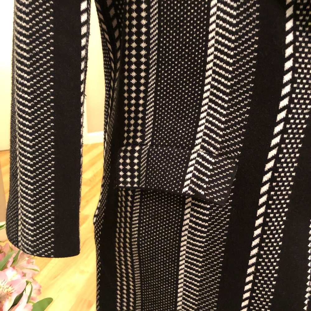 Jacket - Picture 3 of 6